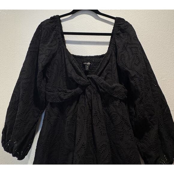 Banana Republic Size Medium Black Twist Front Eyelet Dress Pockets Vacation Boho - Picture 2 of 8